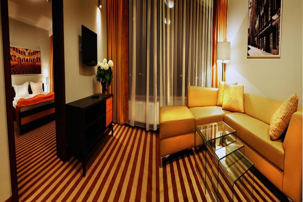 Hotel Poznanski A2 Любонь Номер фото